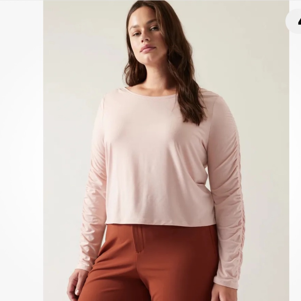 Athleta All Around Ruched Top